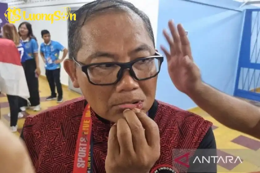 Ông Sumardji bày tỏ sự hào hứng trước cơ hội tái ngộ HLV Shin Tae Yong (Ảnh: CNN)